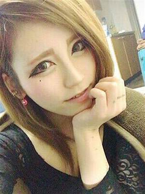 パリスのプロフィール写真