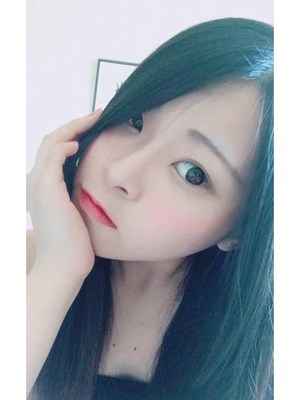 ユリのプロフィール写真