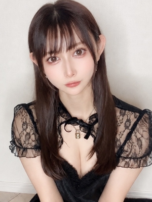 りず(姉妹３P）のプロフィール写真