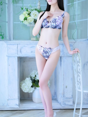 新人・詩乃(シノ)のプロフィール写真