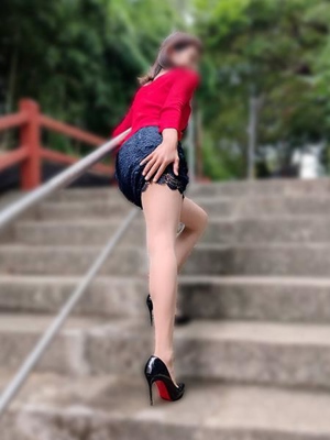 本上のプロフィール写真