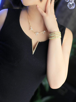 朱里あかりのプロフィール写真