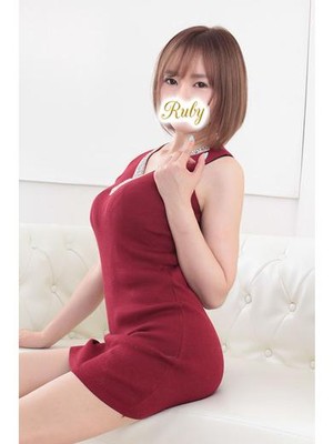 綾瀬　りおのプロフィール写真