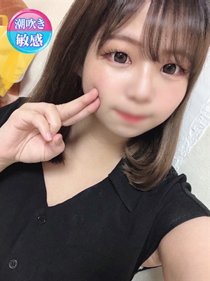 りりこ【はちきれ寸前H乳】のプロフィール写真