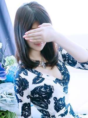 詩音璃(しおり)のプロフィール写真