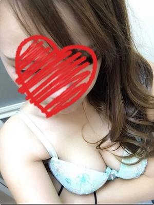 篠原えみりのプロフィール写真